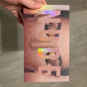 Huda Beauty New Nude Palette